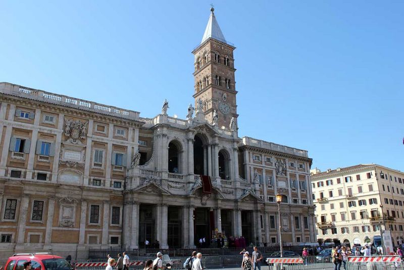 Santa Maria Maggiore - largest St. Mary's church in Rome